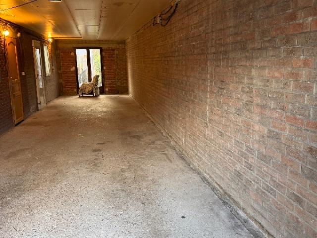 Travaux d’isolation fibre de bois dans un garage